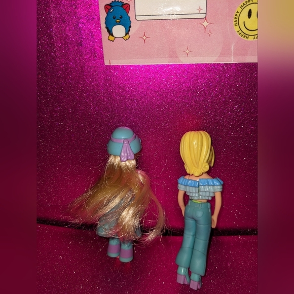 TWO Vintage Polly Pocket Figurines with the original rubber clothing!! - Picture 2 of 3